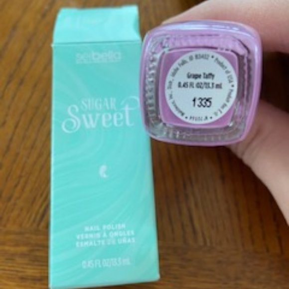 Seibella Sugar Sweet Grape Taffy Nailpolish - Picture 3 of 3